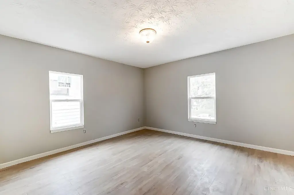 1824 W Grand Ave, Dayton, OH 45402 