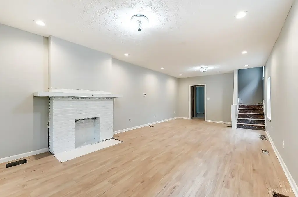 1824 W Grand Ave, Dayton, OH 45402 