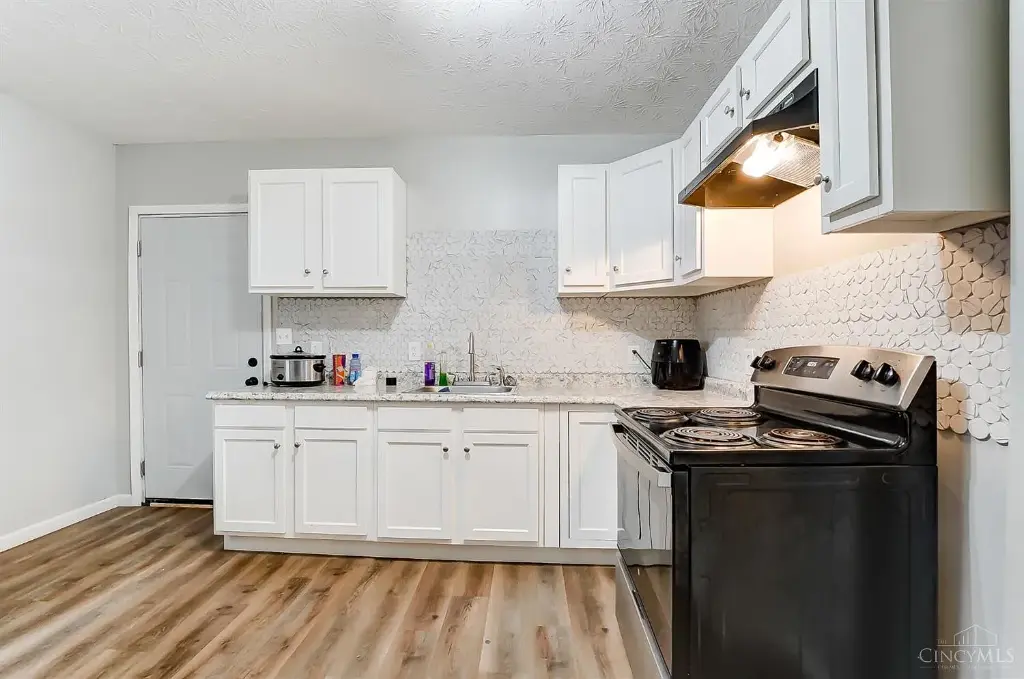 1824 W Grand Ave, Dayton, OH 45402 