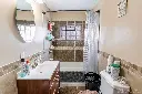 560 Evergreen Ave, Dayton, OH 45402 