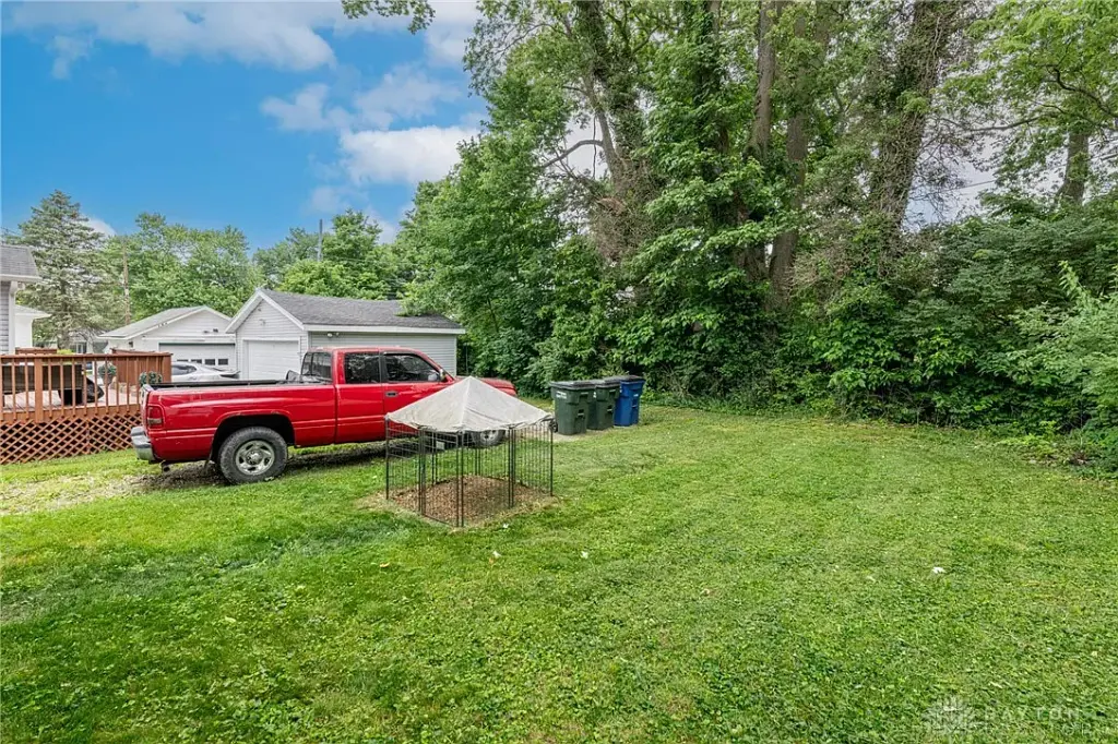 560 Evergreen Ave, Dayton, OH 45402 