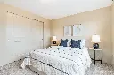 209 N 39th Street UNIT 303, Seattle, WA 98103 