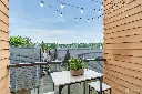 209 N 39th Street UNIT 303, Seattle, WA 98103 