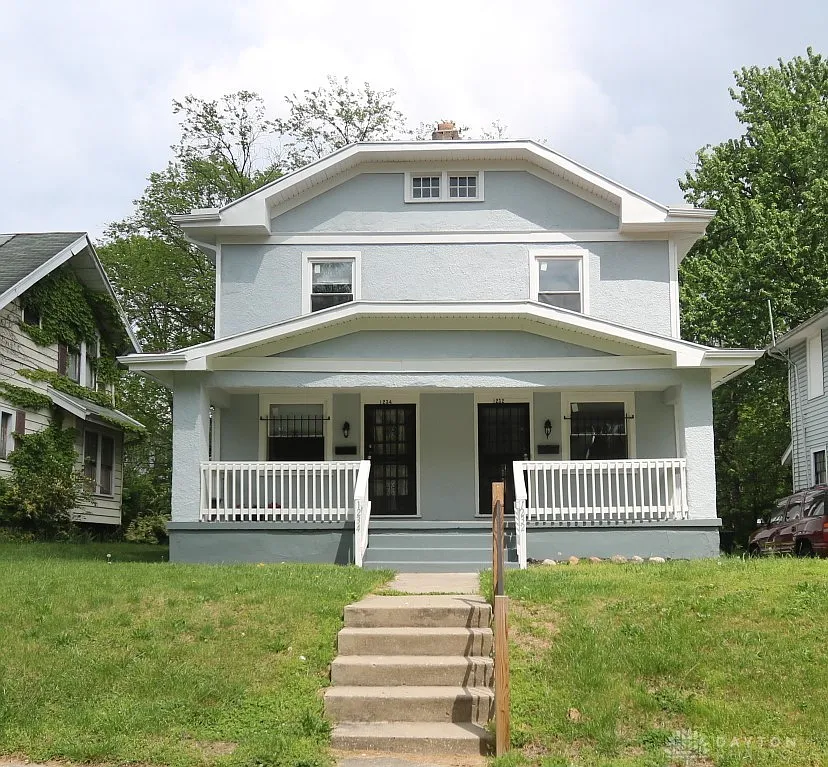 1232 Vernon Dr, Dayton, OH 45402 