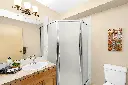 9057 Greenwood Ave N APT 304, Seattle, WA 98103 
