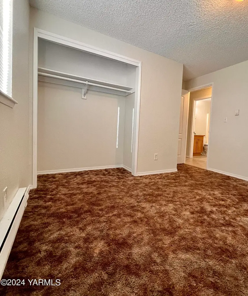 1403-1405 Roosevelt Ave, Yakima, WA 98902 