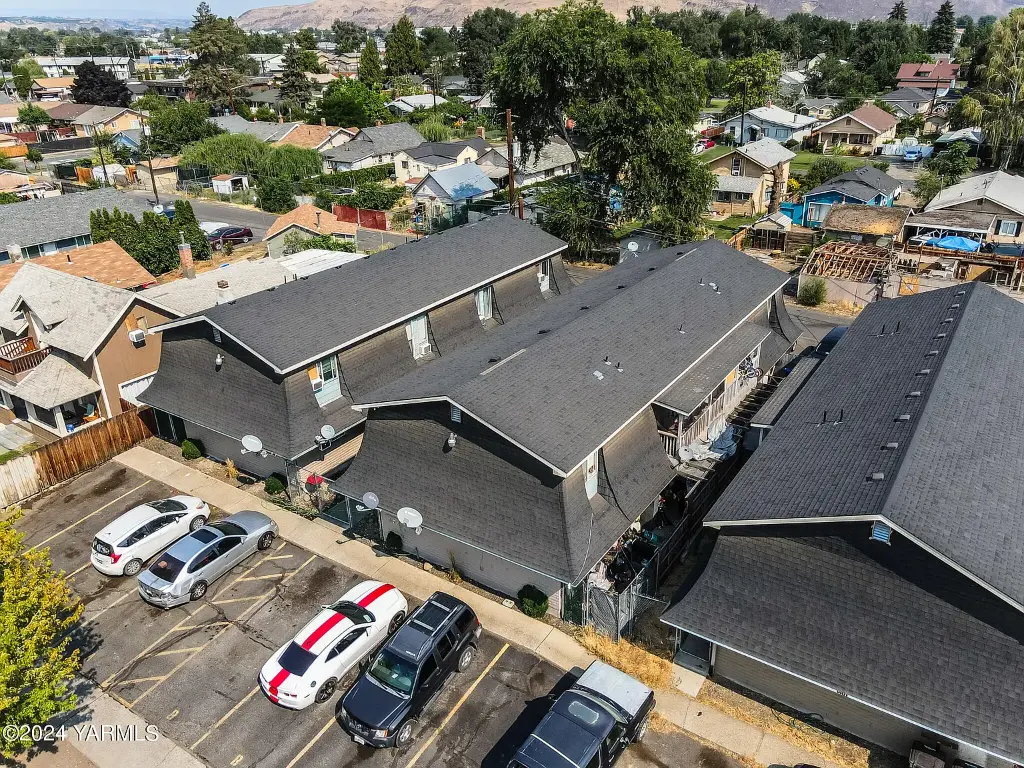 1403-1405 Roosevelt Ave, Yakima, WA 98902 