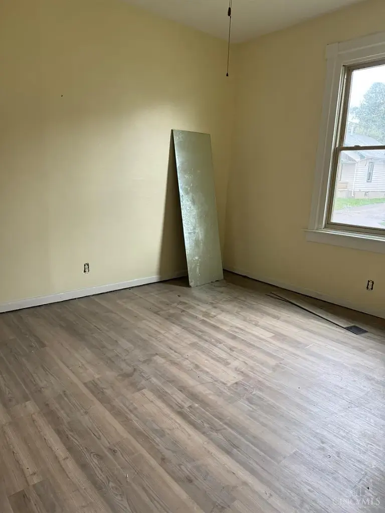 1226 Campbell Ave, Hamilton, OH 45011 