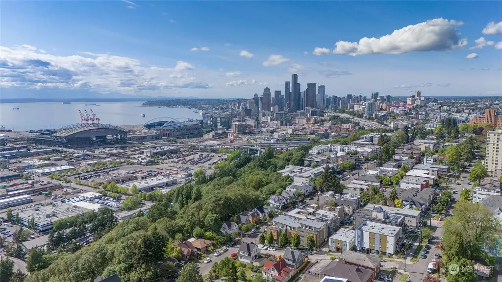 1815 13th Avenue S, Seattle, WA 98144 