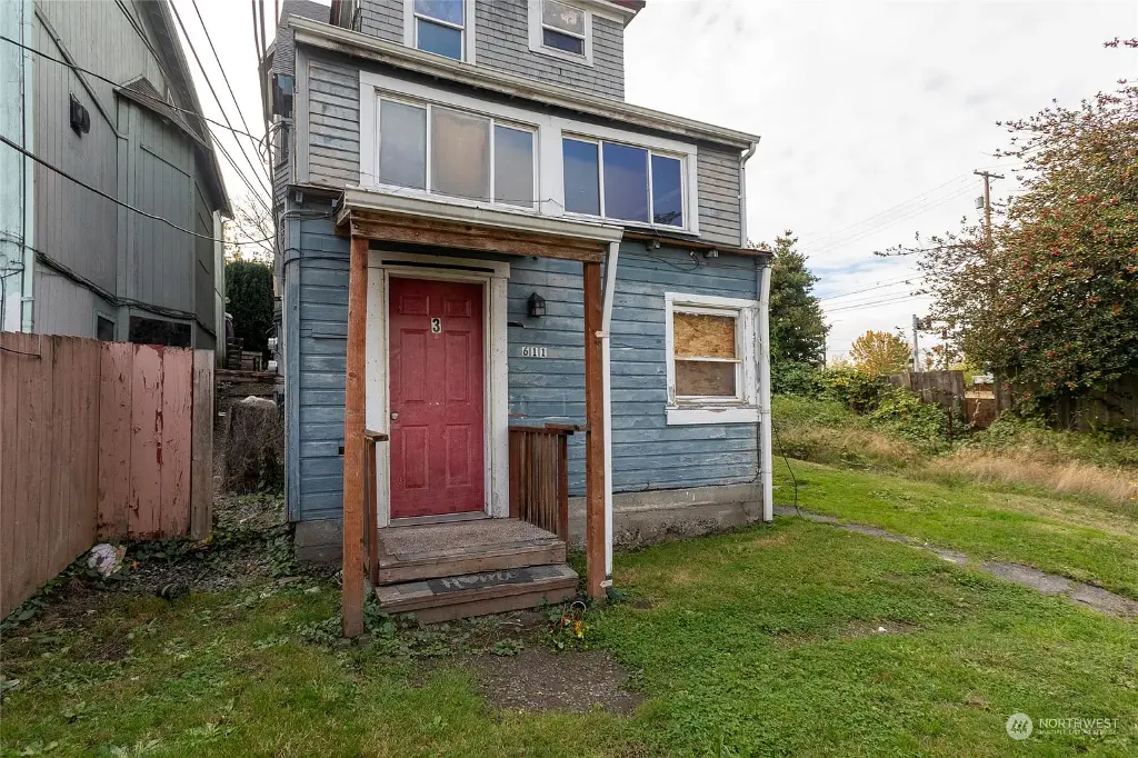611 Martin Luther King Jr Way, Tacoma, WA 98405 