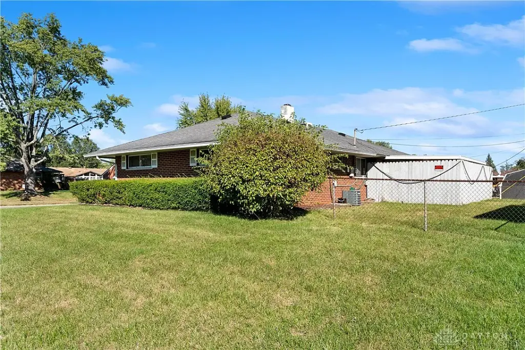 4300 Mozart Ave, Dayton, OH 45424 