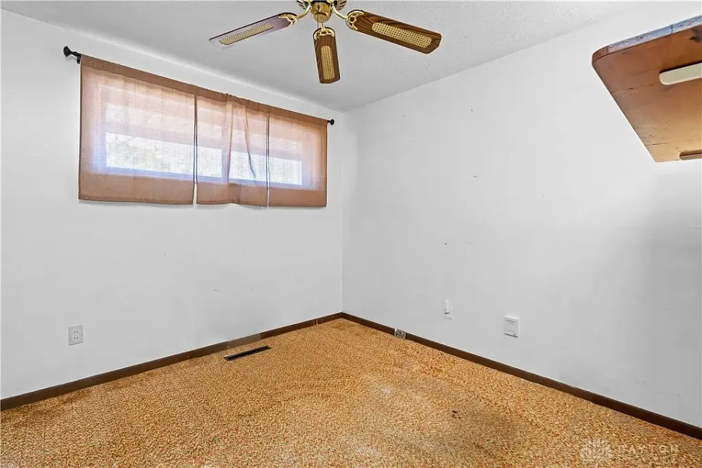 4300 Mozart Ave, Dayton, OH 45424 