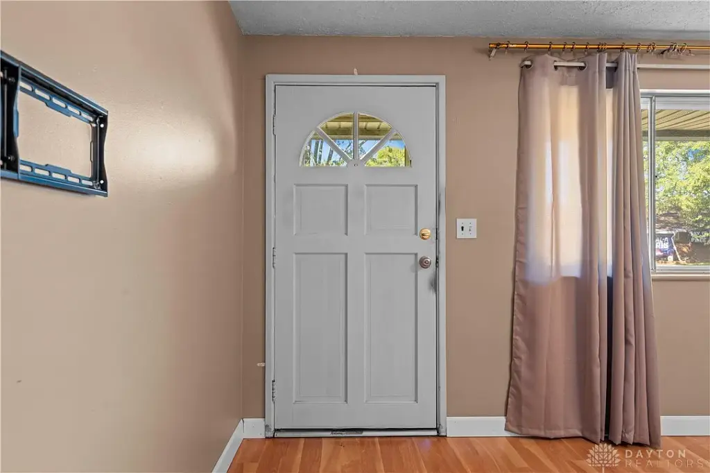 4300 Mozart Ave, Dayton, OH 45424 