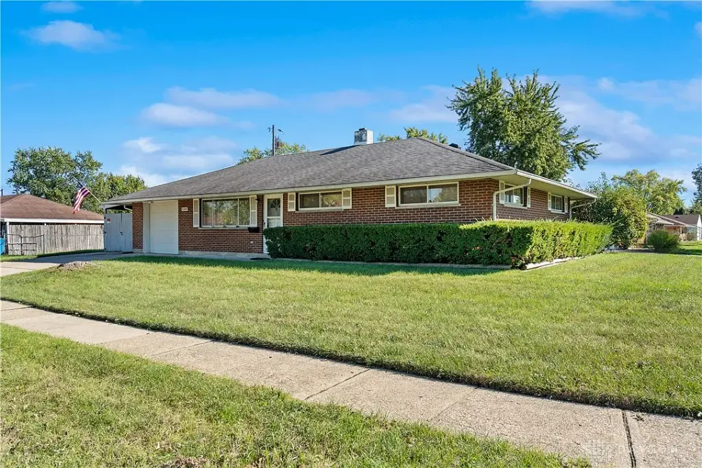 4300 Mozart Ave, Dayton, OH 45424 
