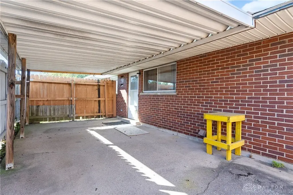 4300 Mozart Ave, Dayton, OH 45424 