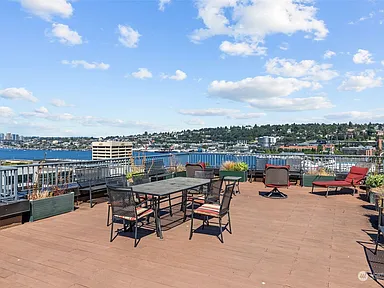 900 Aurora Avenue N UNIT 205, Seattle, WA 98109 