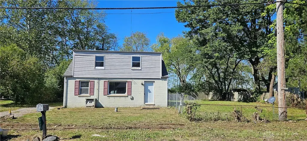 3025 Old Troy Pike, Dayton, OH 45404 