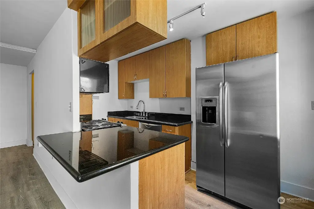 1105 Spring Street UNIT 911, Seattle, WA 98104 
