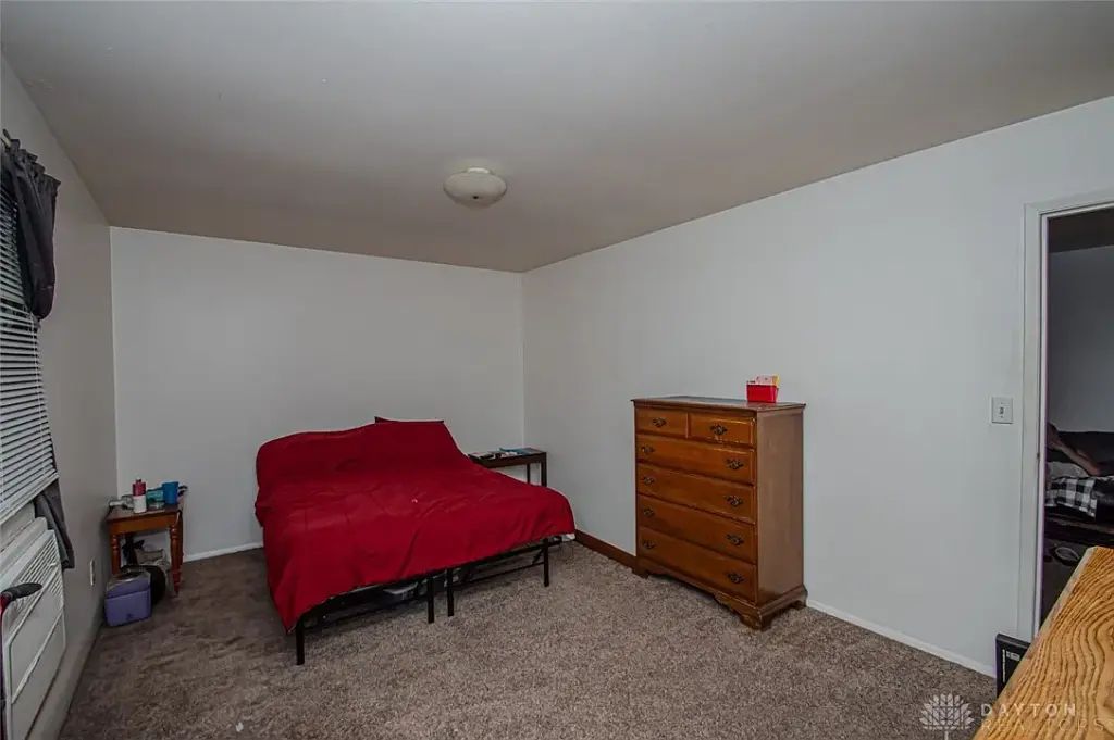 1201 Bishop Dr, Dayton, OH 45449 