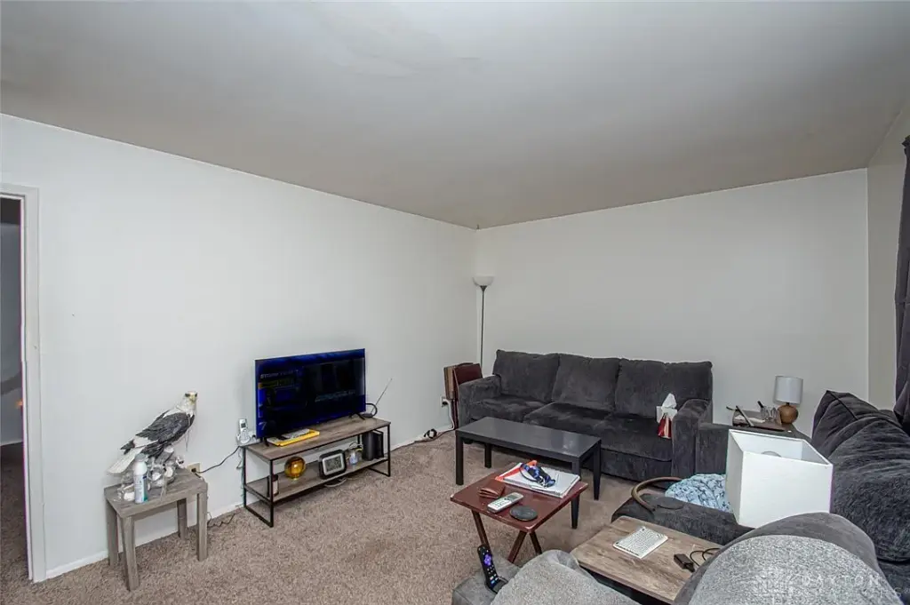1201 Bishop Dr, Dayton, OH 45449 