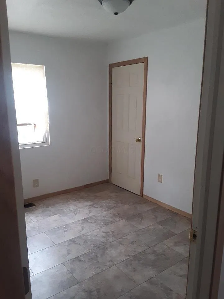 126 Fernwood Ave, Dayton, OH 45405 
