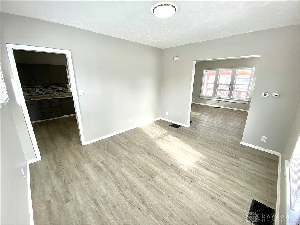279 S Findlay St, Dayton, OH 45403 