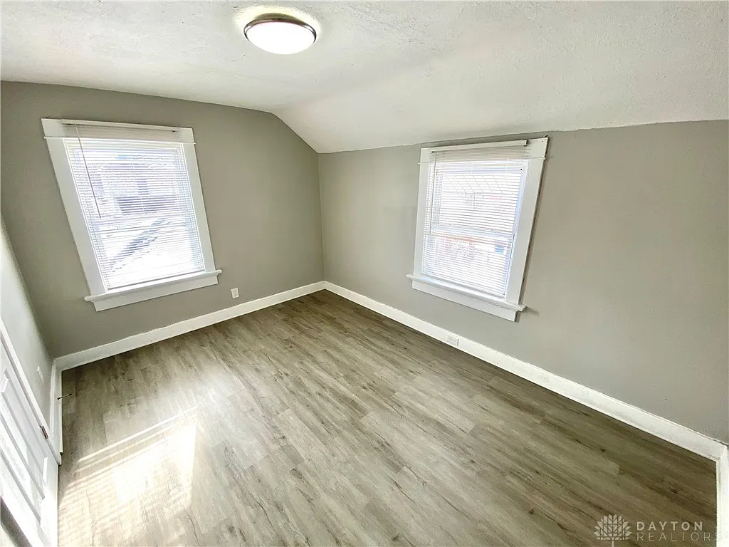 279 S Findlay St, Dayton, OH 45403 