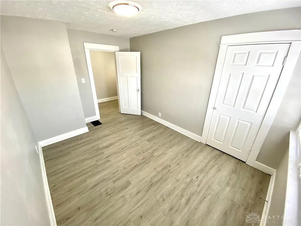 279 S Findlay St, Dayton, OH 45403 