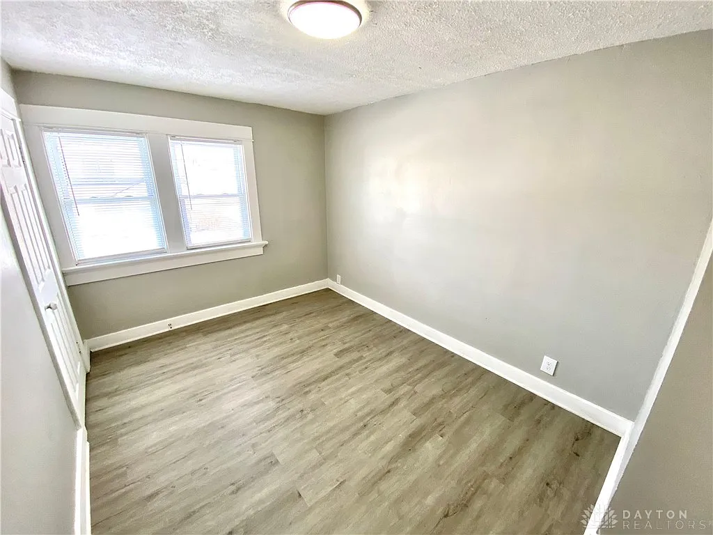 279 S Findlay St, Dayton, OH 45403 