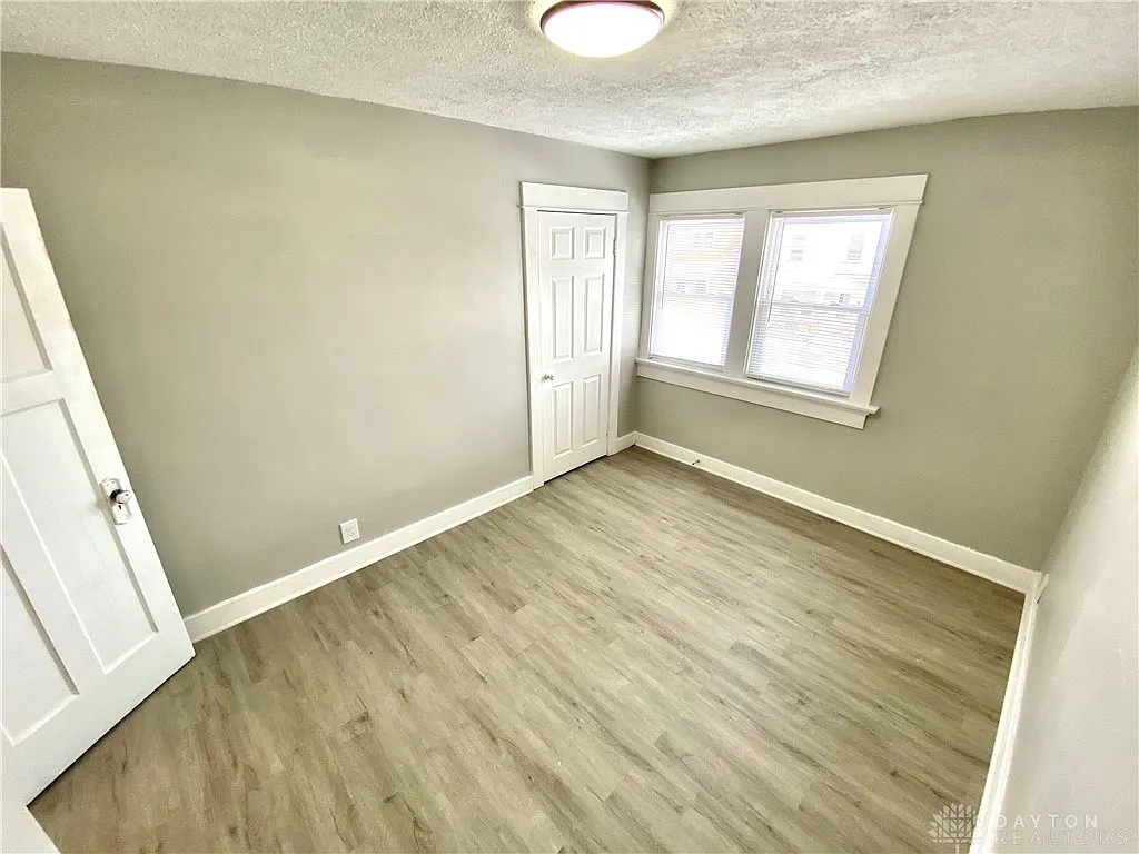 279 S Findlay St, Dayton, OH 45403 