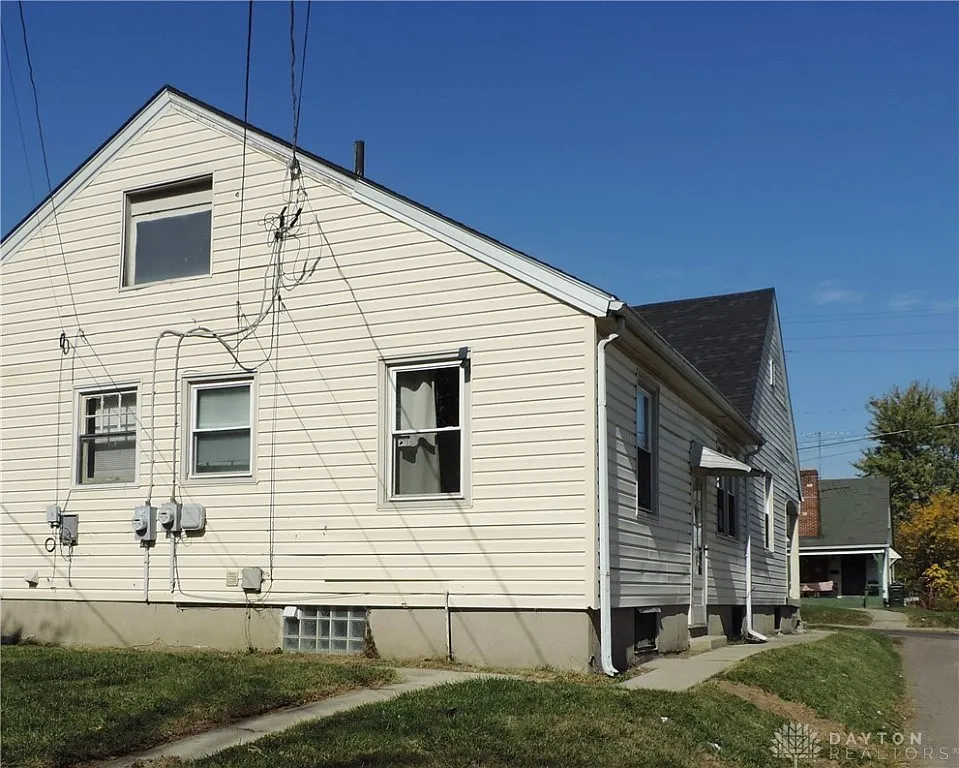 1022 Cherry Dr, Dayton, OH 45406 