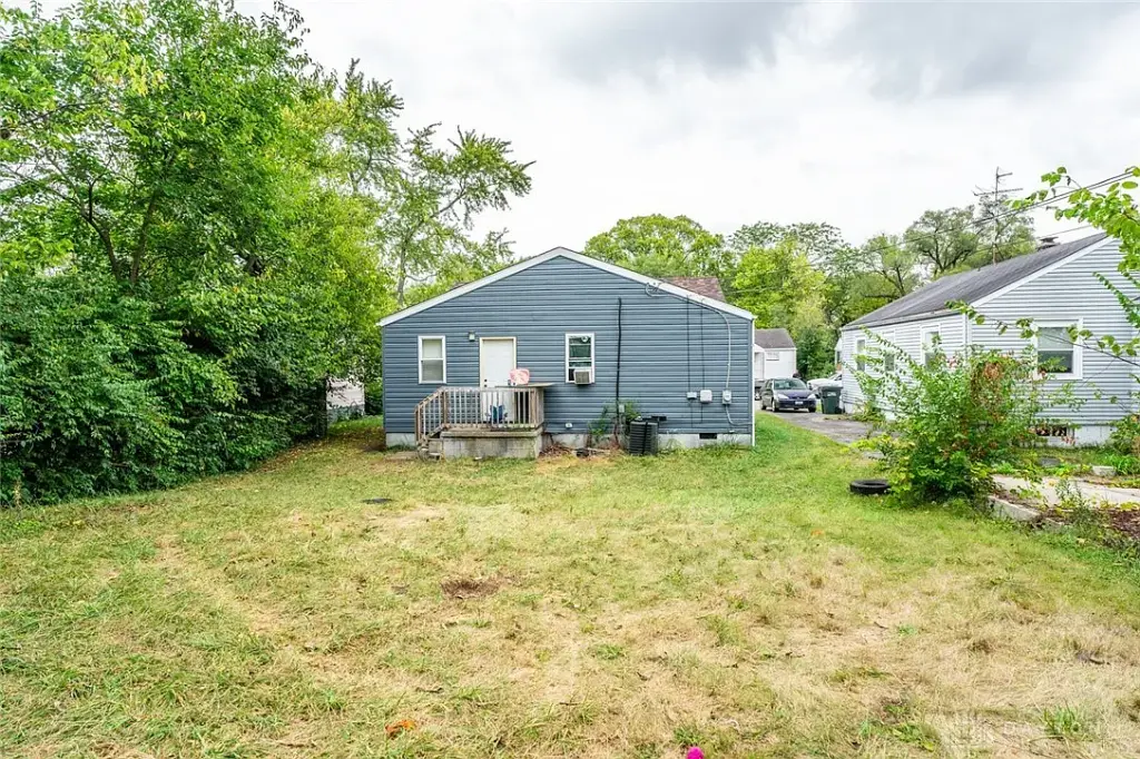 4520 Genesee Ave, Dayton, OH 45406 