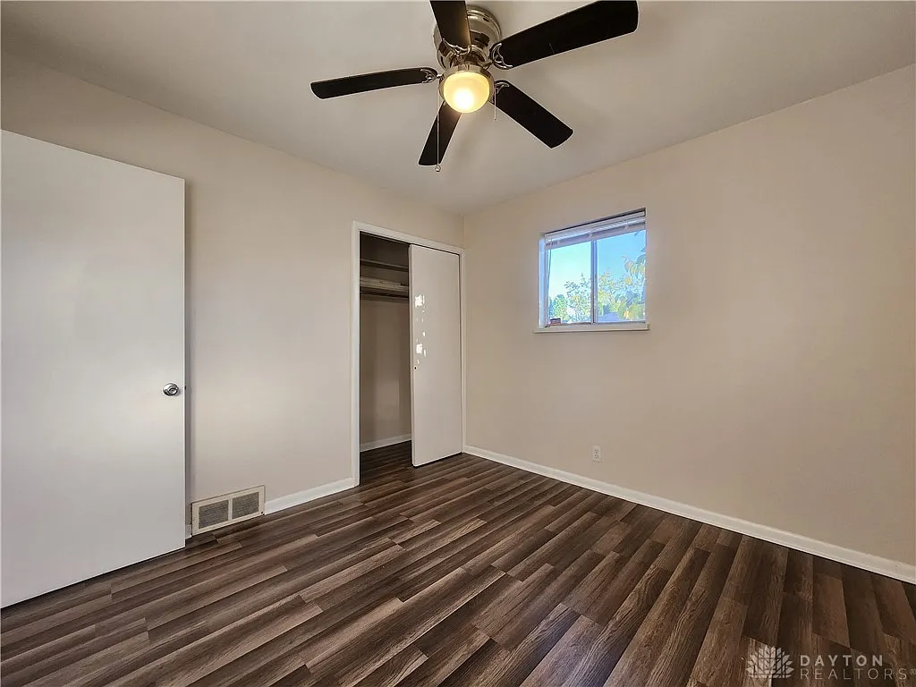 2219 Fairport Ave, Dayton, OH 45406 