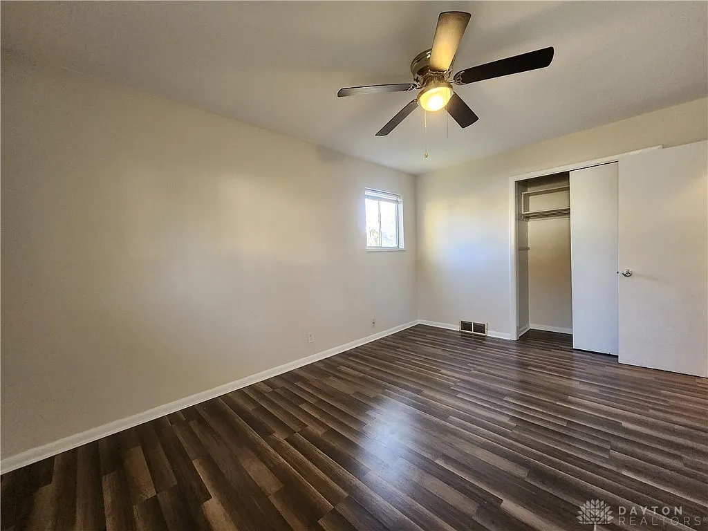2219 Fairport Ave, Dayton, OH 45406 