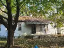 Ranch Home with Quiet Charm – Ready for Updates