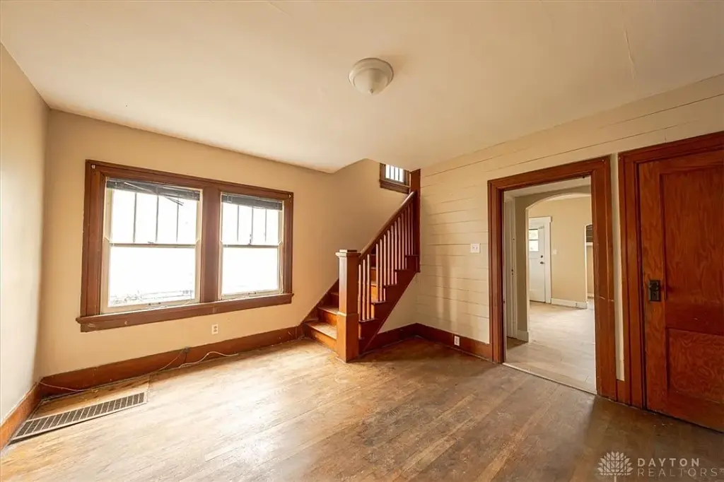 1325-1327 Phillips Ave, Dayton, OH 45410 