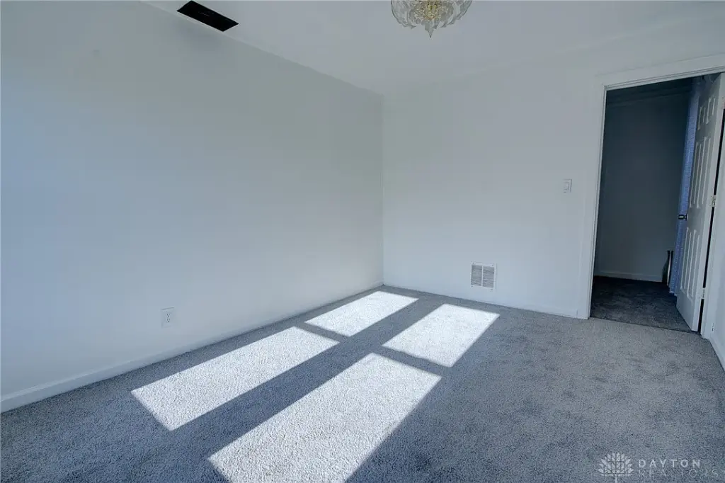 1112 Linden Ave, Dayton, OH 45410 