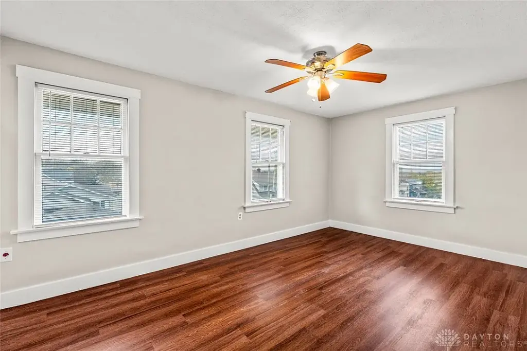 302 Illinois Ave, Dayton, OH 45410 