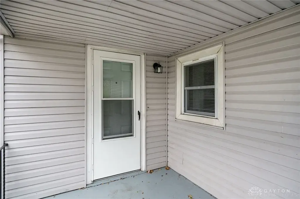2516 McCall St, Dayton, OH 45417 