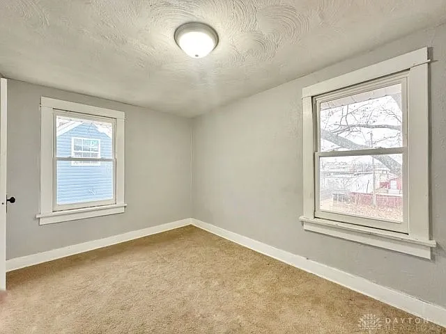 4029 Vina Villa Ave, Dayton, OH 45417 