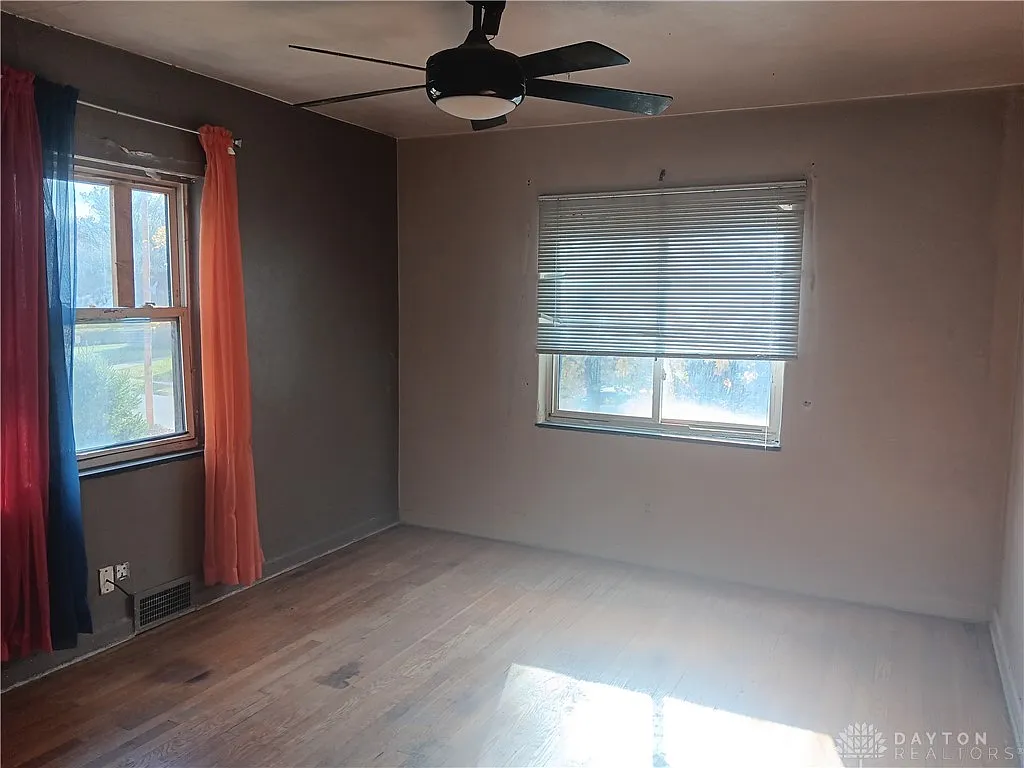 421 W Hudson Ave, Dayton, OH 45406 