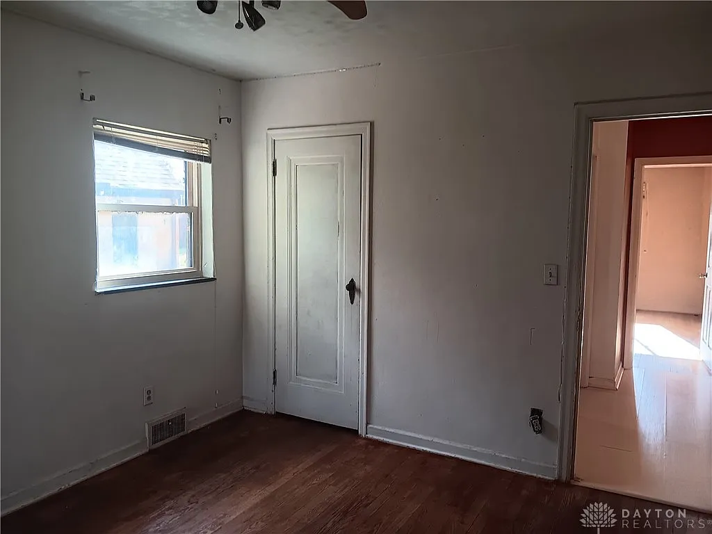 421 W Hudson Ave, Dayton, OH 45406 