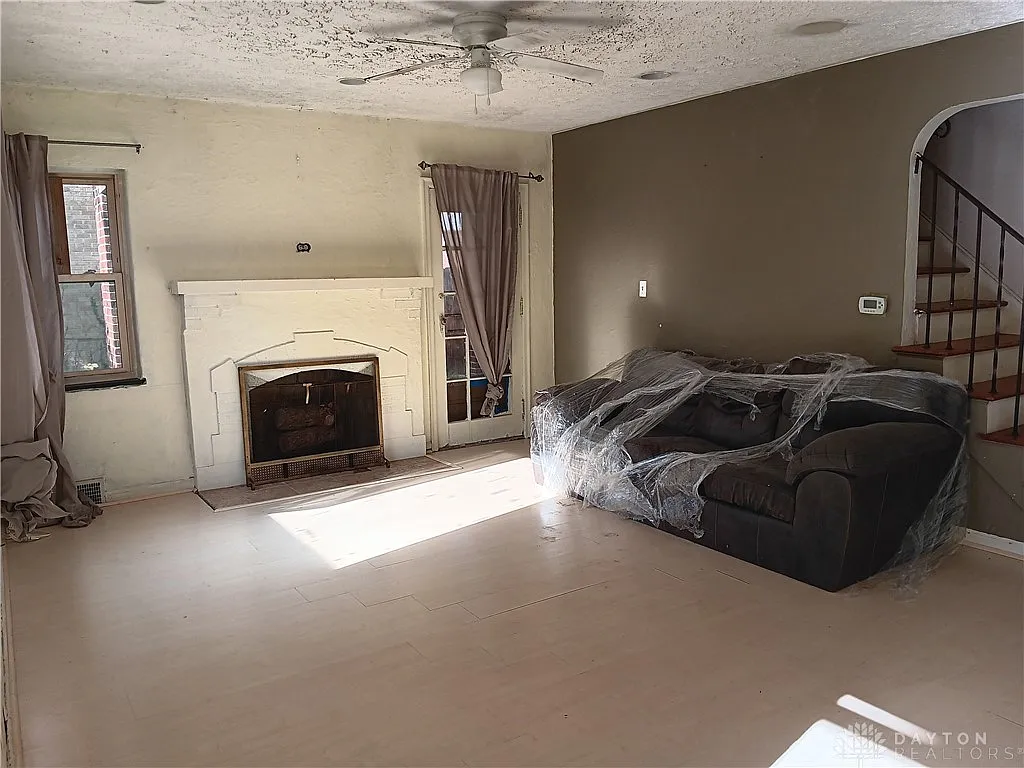 421 W Hudson Ave, Dayton, OH 45406 