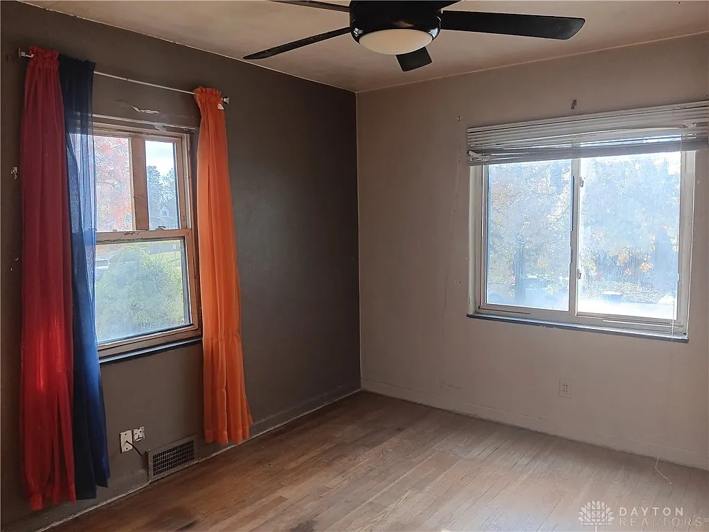421 W Hudson Ave, Dayton, OH 45406 