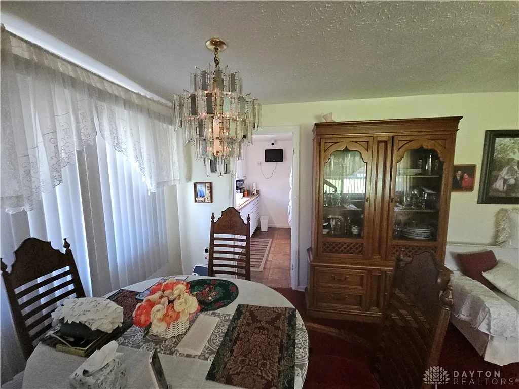 2874 Sage Ave, Dayton, OH 45417 