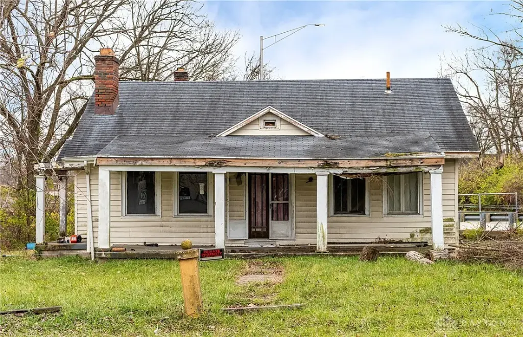 4568 Little Richmond Rd, Dayton, OH 45417 
