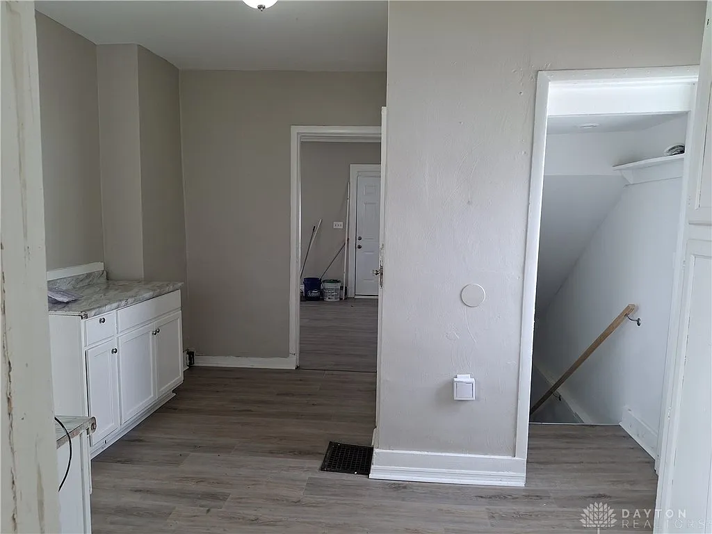 Elegant home with spacious living areas, modern kitchen, and luxurious master suite