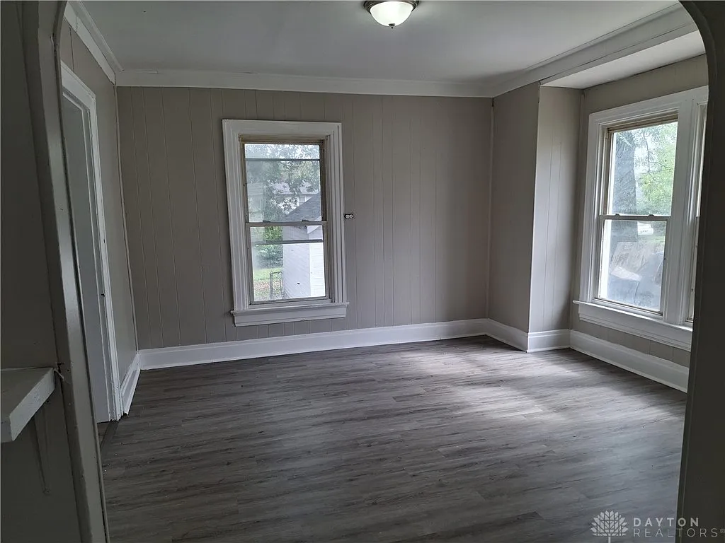 Elegant home with spacious living areas, modern kitchen, and luxurious master suite