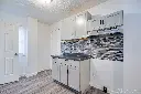 104 Crown Ave, Dayton, OH 45417 