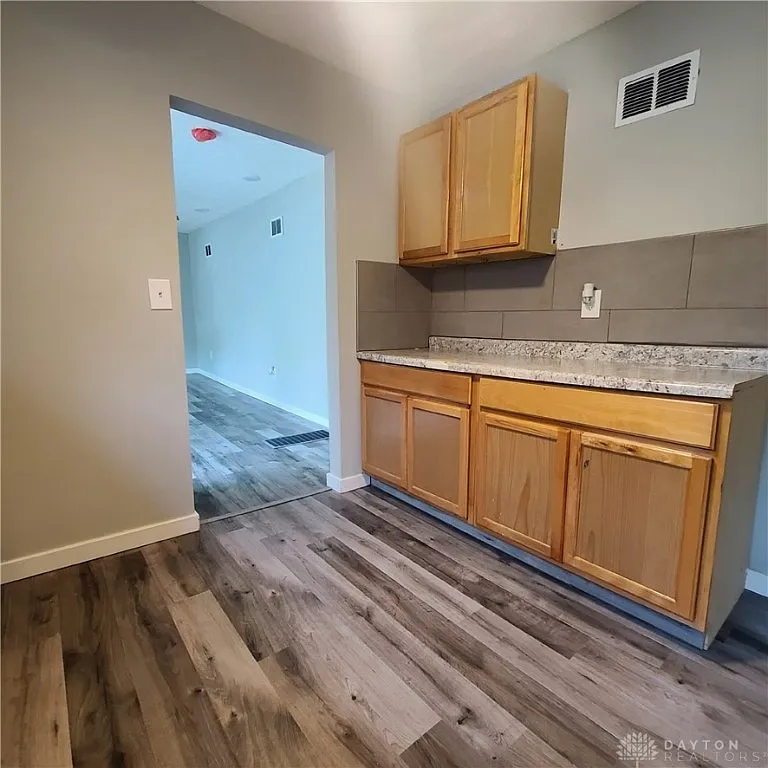 1425 Shaftesbury Rd, Dayton, OH 45406 